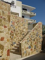 mur